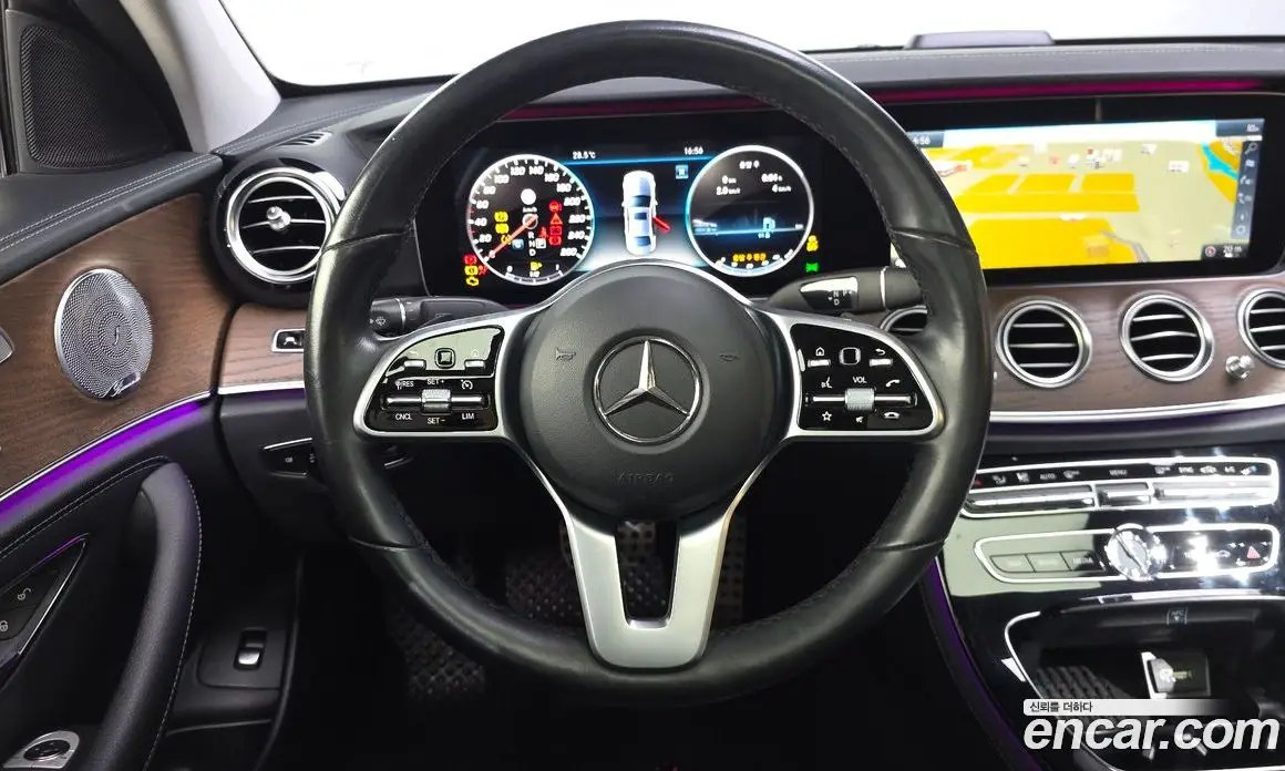 Mercedes-Benz E-Class 2018 2.0 автомат (гидро), фото 18