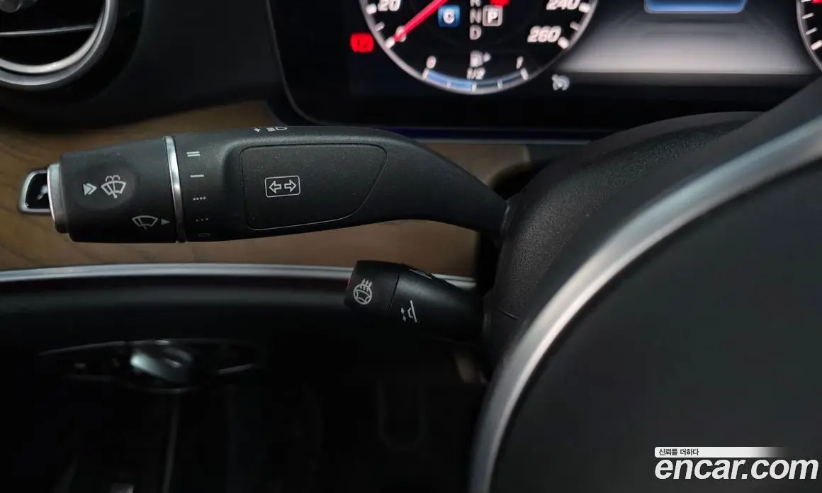 Mercedes-Benz E-Class 2018 2.0 автомат (гидро), фото 28