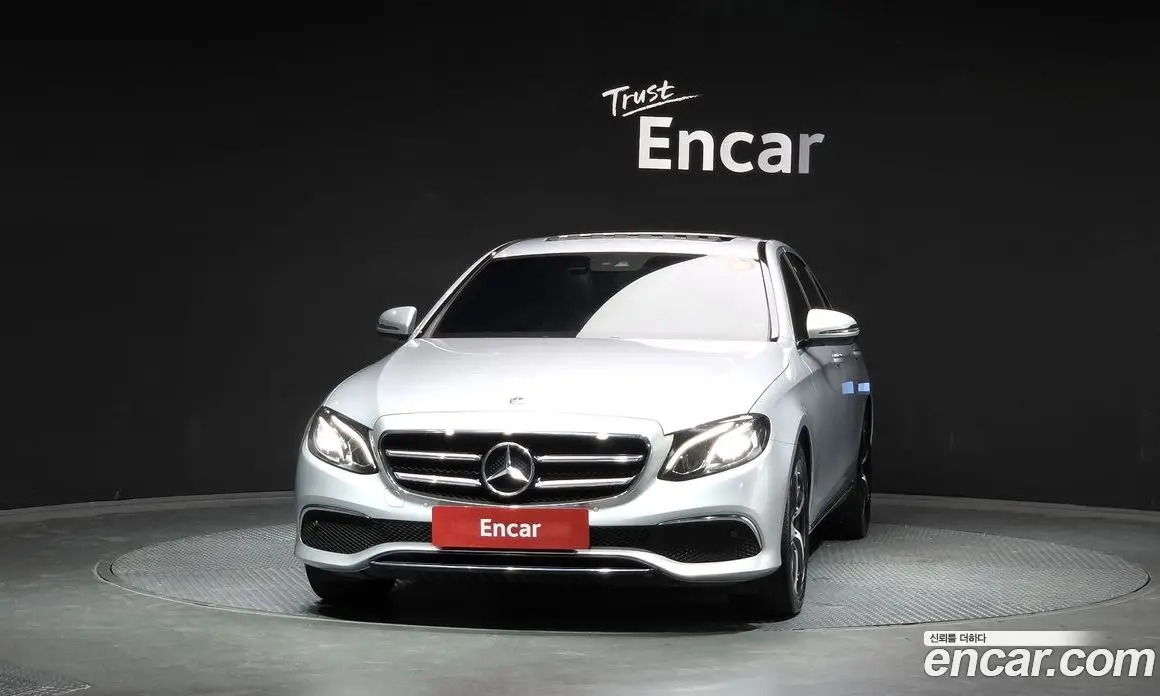 Mercedes-Benz E-Class 2020 2.0 автомат (гидро), фото 3