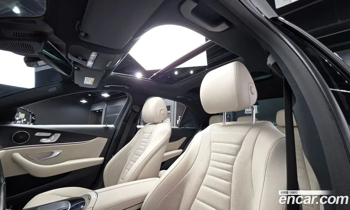 Mercedes-Benz E-Class 2022 2.0 автомат (гидро), фото 17