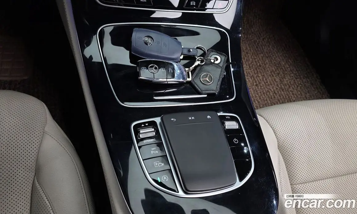 Mercedes-Benz E-Class 2022 2.0 автомат (гидро), фото 19