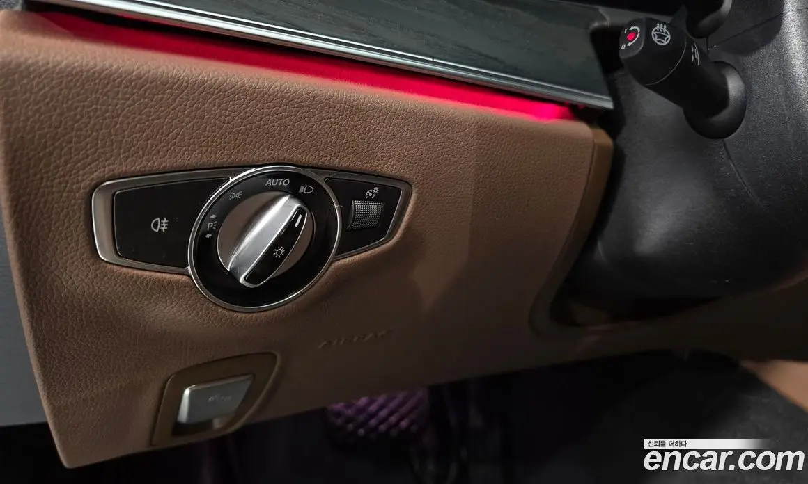 Mercedes-Benz E-Class 2022 2.0 автомат (гидро), фото 20
