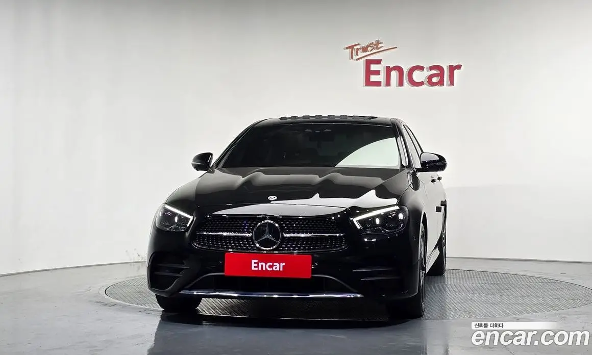 Mercedes-Benz E-Class 2022 2.0 автомат (гидро), фото 3