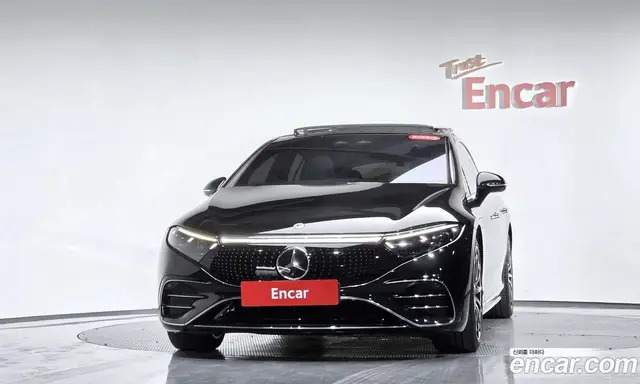 Mercedes-Benz EQS 2022 0.3 автомат (гидро), миниатюра 2