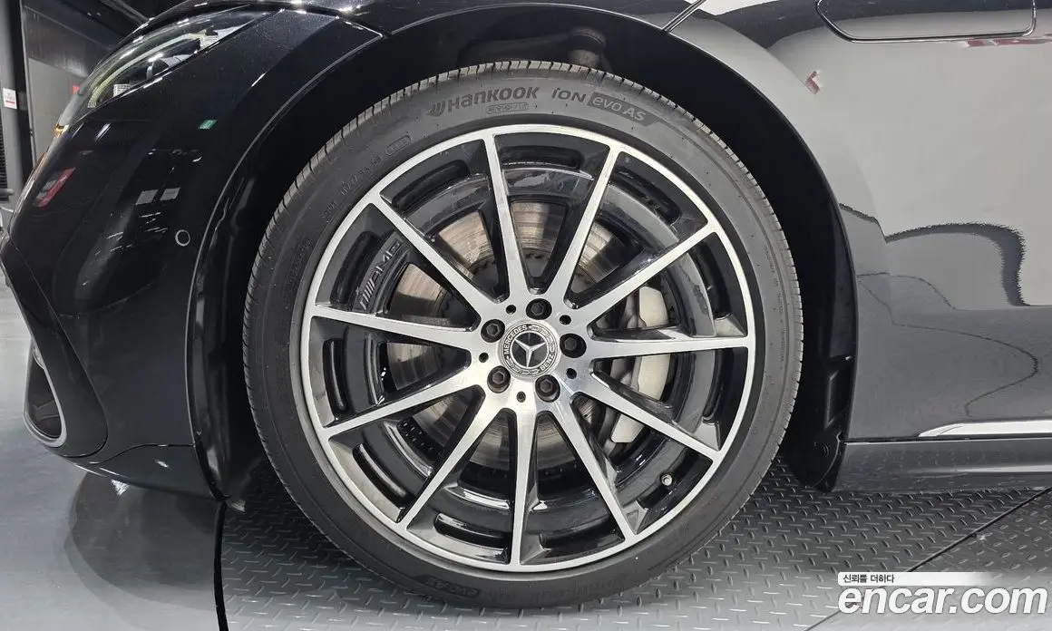 Mercedes-Benz EQS 2022 0.3 автомат (гидро), фото 4