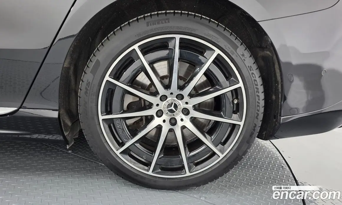 Mercedes-Benz EQS 2022 0.3 автомат (гидро), фото 6