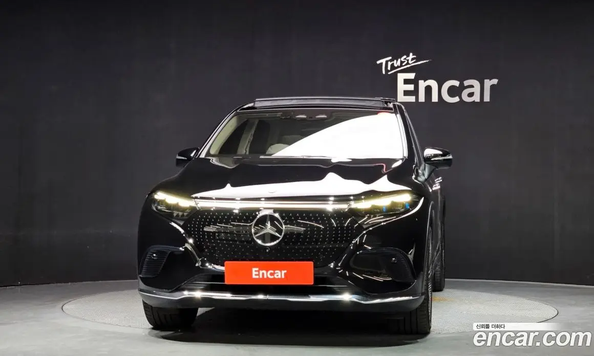 Mercedes-Benz EQS 2023 0.3 автомат (гидро), фото 3