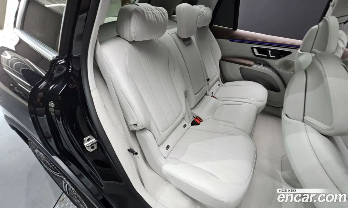 Mercedes-Benz EQS 2023 0.3 автомат (гидро), фото 25