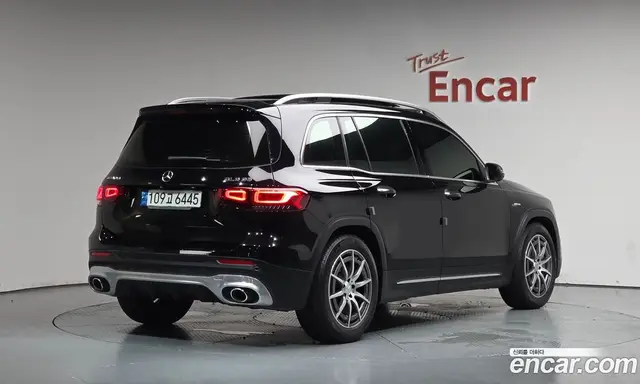 Mercedes-Benz GLB-Class, 2022, 70 484 км