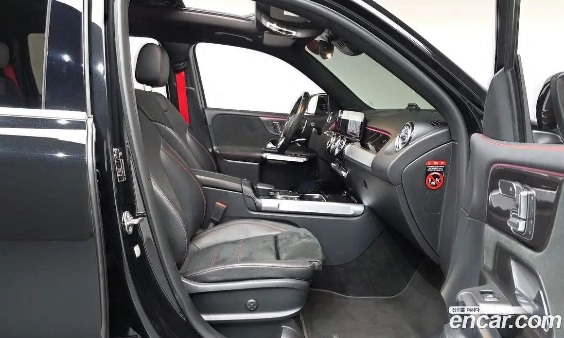 Mercedes-Benz GLB-Class 2022 2.0 автомат (гидро), фото 15