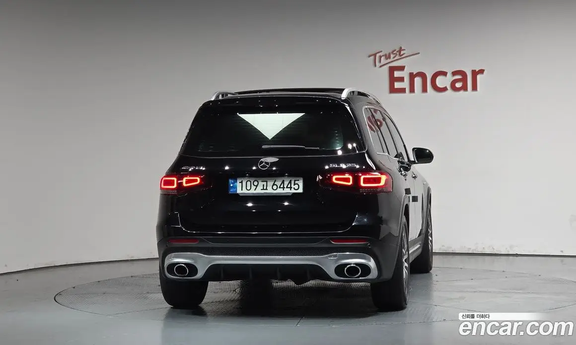Mercedes-Benz GLB-Class 2022 2.0 автомат (гидро), фото 3