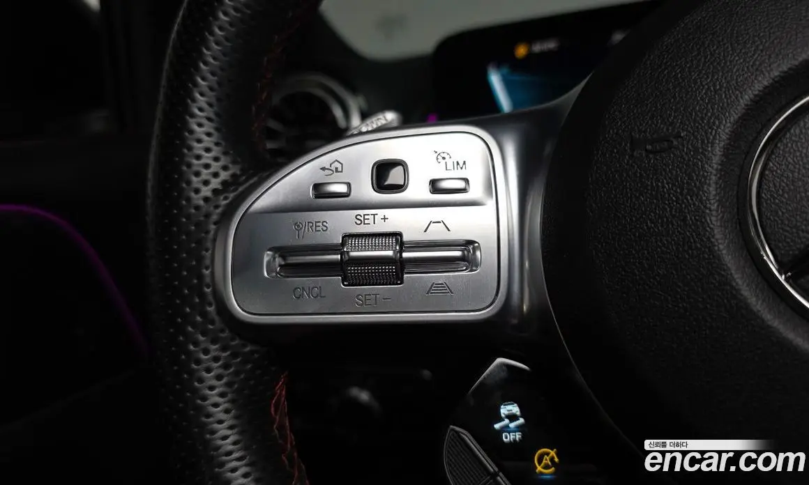 Mercedes-Benz GLB-Class 2022 2.0 автомат (гидро), фото 22