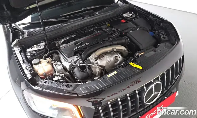 Mercedes-Benz GLB-Class 2022 2.0 автомат (гидро), миниатюра 5