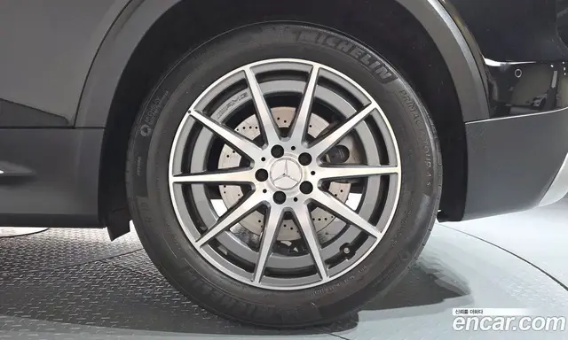 Mercedes-Benz GLB-Class 2022 2.0 автомат (гидро), миниатюра 6