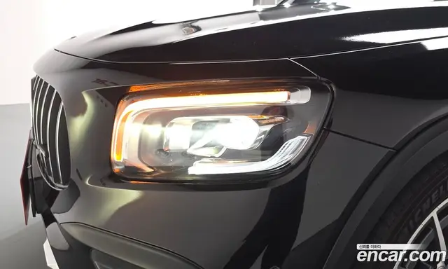 Mercedes-Benz GLB-Class 2022 2.0 автомат (гидро), миниатюра 7