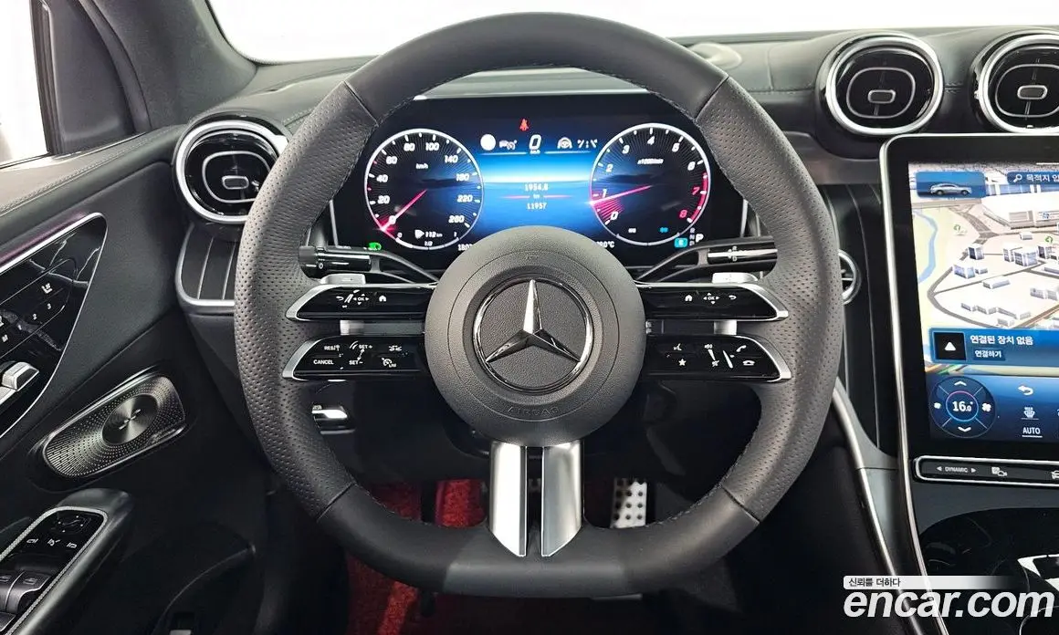 Mercedes-Benz GLC-Class 2024 2.0 автомат (гидро), фото 19