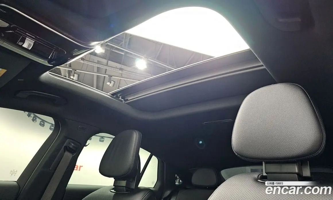 Mercedes-Benz GLC-Class 2024 2.0 автомат (гидро), фото 21