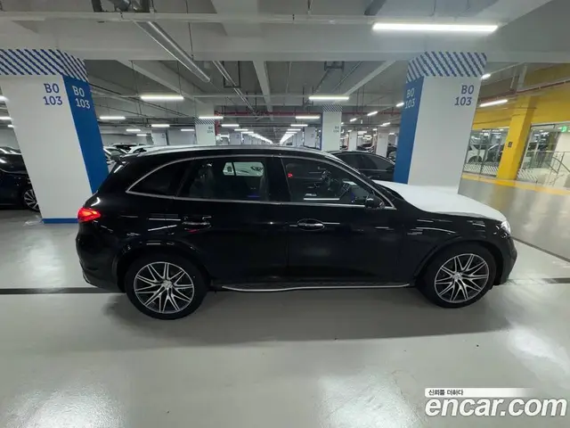 Mercedes-Benz GLC-Class 2025 2.0 автомат (гидро), миниатюра 2
