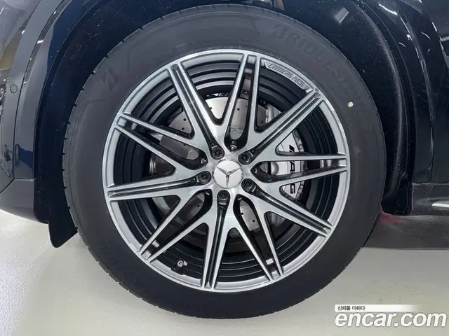 Mercedes-Benz GLC-Class 2025 2.0 автомат (гидро), миниатюра 5