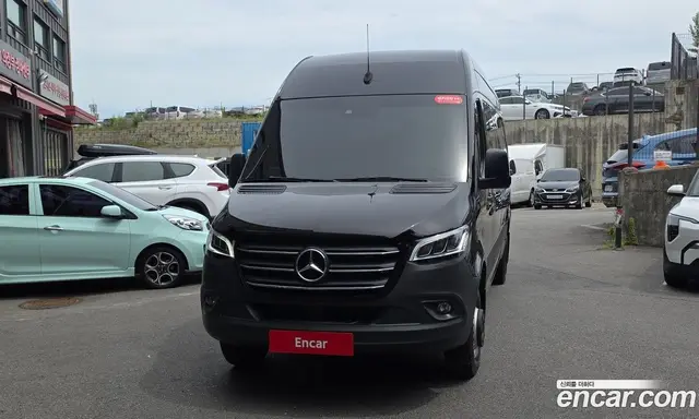 Mercedes-Benz Sprinter 2022 3.0 автомат (гидро), миниатюра 2