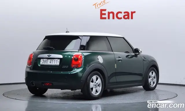 Mini Cooper 2014 1.5 автомат (гидро), миниатюра 2