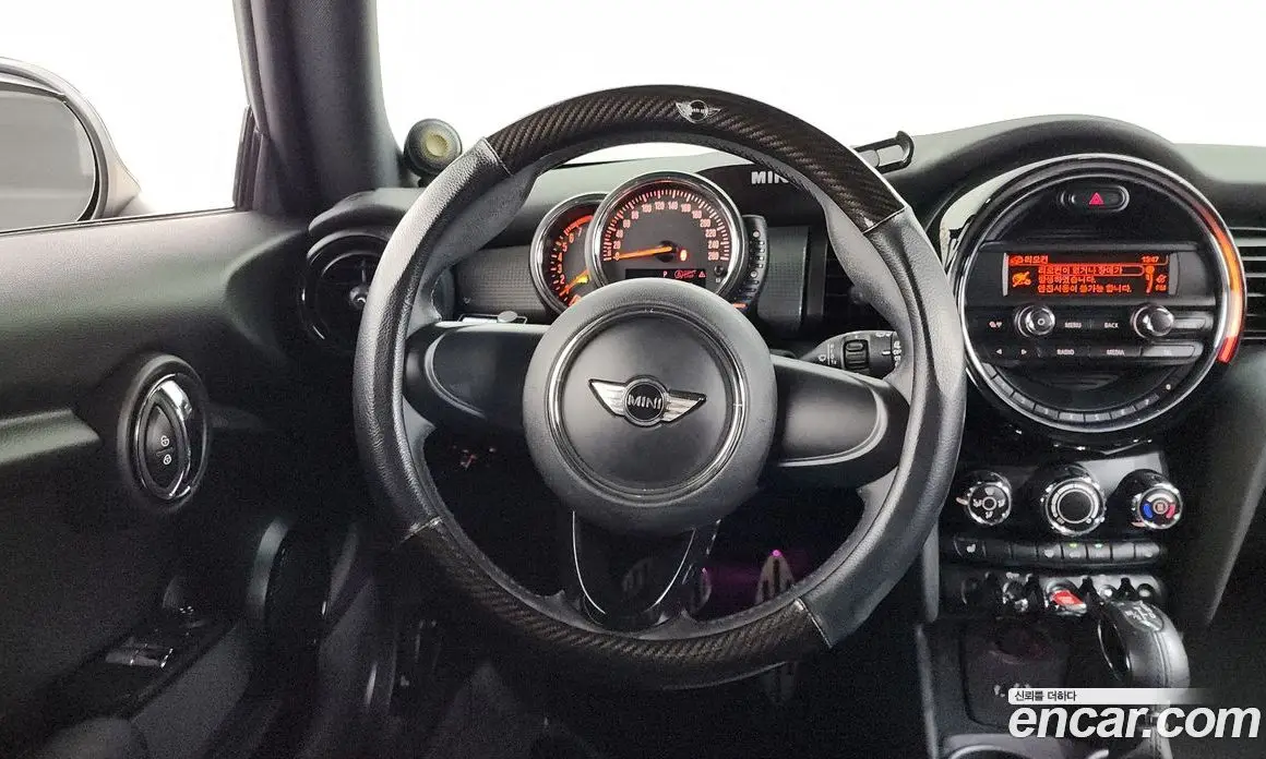 Mini Cooper 2014 1.5 автомат (гидро), фото 12