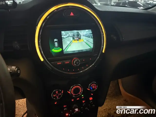 Mini Cooper 2019 1.5 автомат (гидро), миниатюра 6