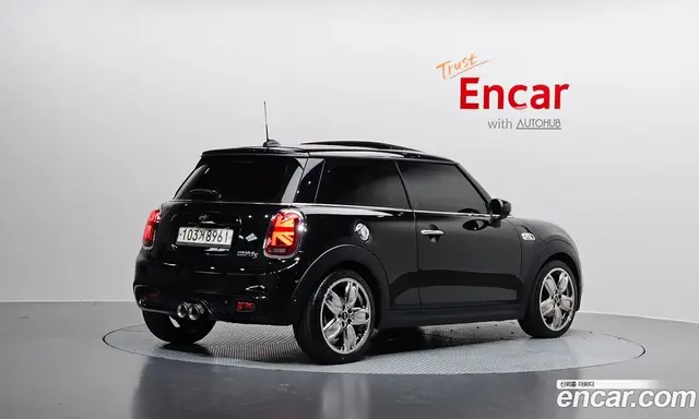 Mini Cooper 2020 2.0 автомат (гидро), миниатюра 2