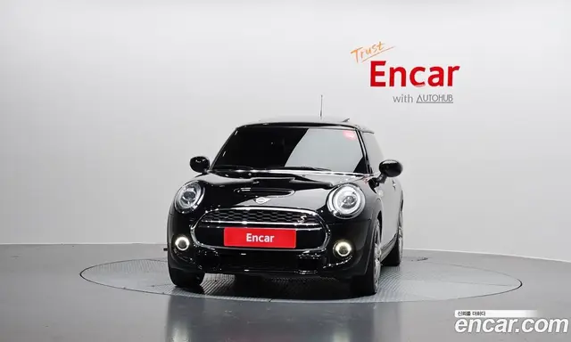 Mini Cooper 2020 2.0 автомат (гидро), миниатюра 3