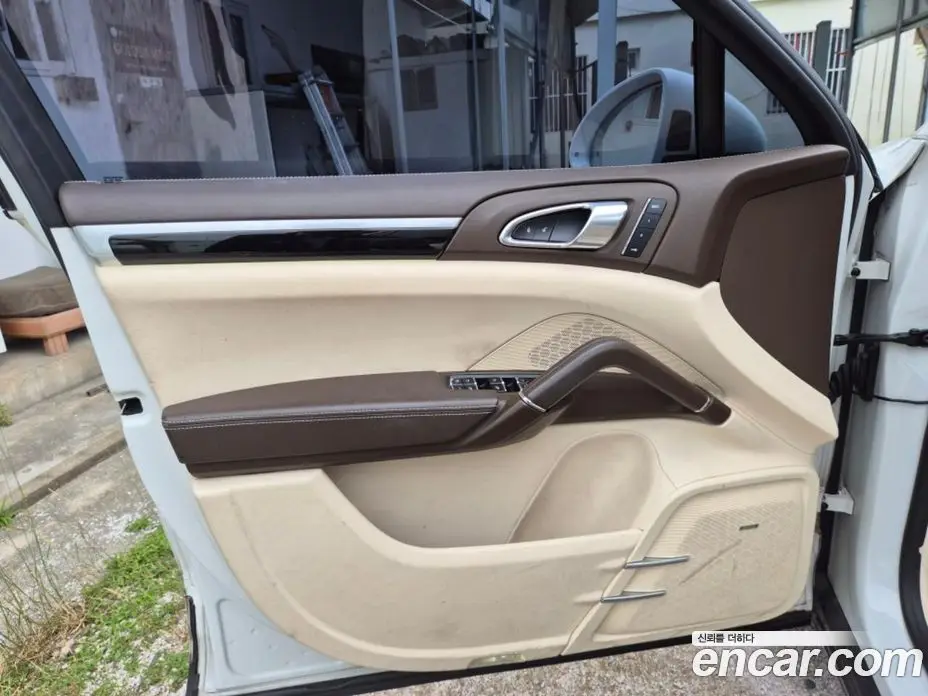 Porsche Cayenne 2017 3.0 автомат (гидро), фото 15