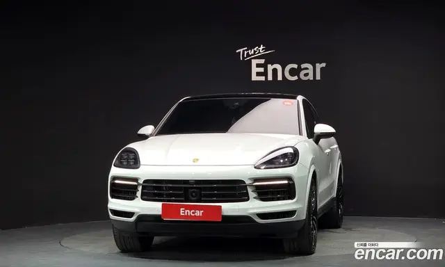 Porsche Cayenne 2023 3.0 автомат (гидро), миниатюра 3