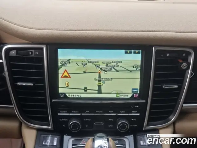 Porsche Panamera 2015 3.0 автомат (гидро), миниатюра 10