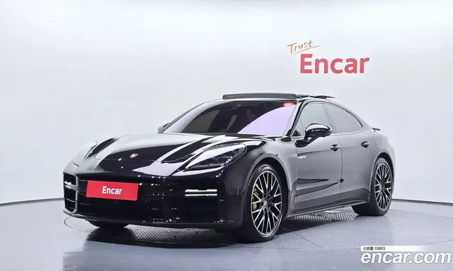 Porsche Panamera, 2025, 27 256 км