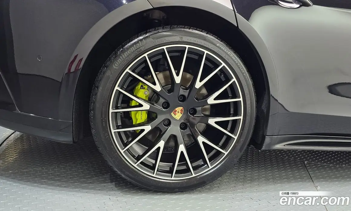 Porsche Panamera 2025 2.9 автомат (гидро), фото 5 Porsche Panamera 2025 2.9 автомат (гидро), фото 5