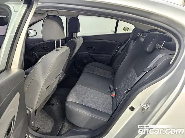 Renault (Samsung) SM3 2014 1.6 автомат (гидро), миниатюра 8