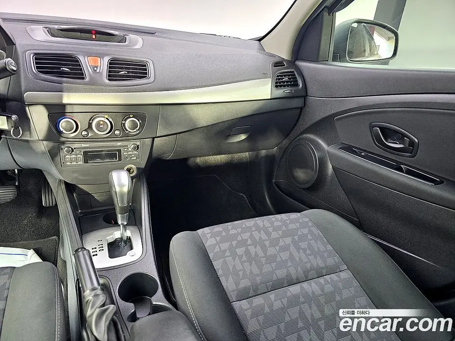 Renault (Samsung) SM3 2014 1.6 автомат (гидро), фото 9