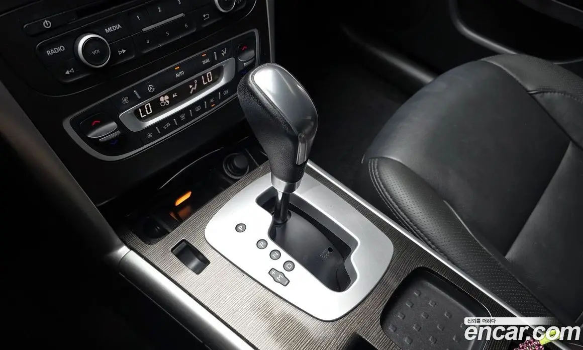 Renault (Samsung) SM5 2013 2.0 автомат (гидро), фото 12 Renault (Samsung) SM5 2013 2.0 автомат (гидро), фото 12