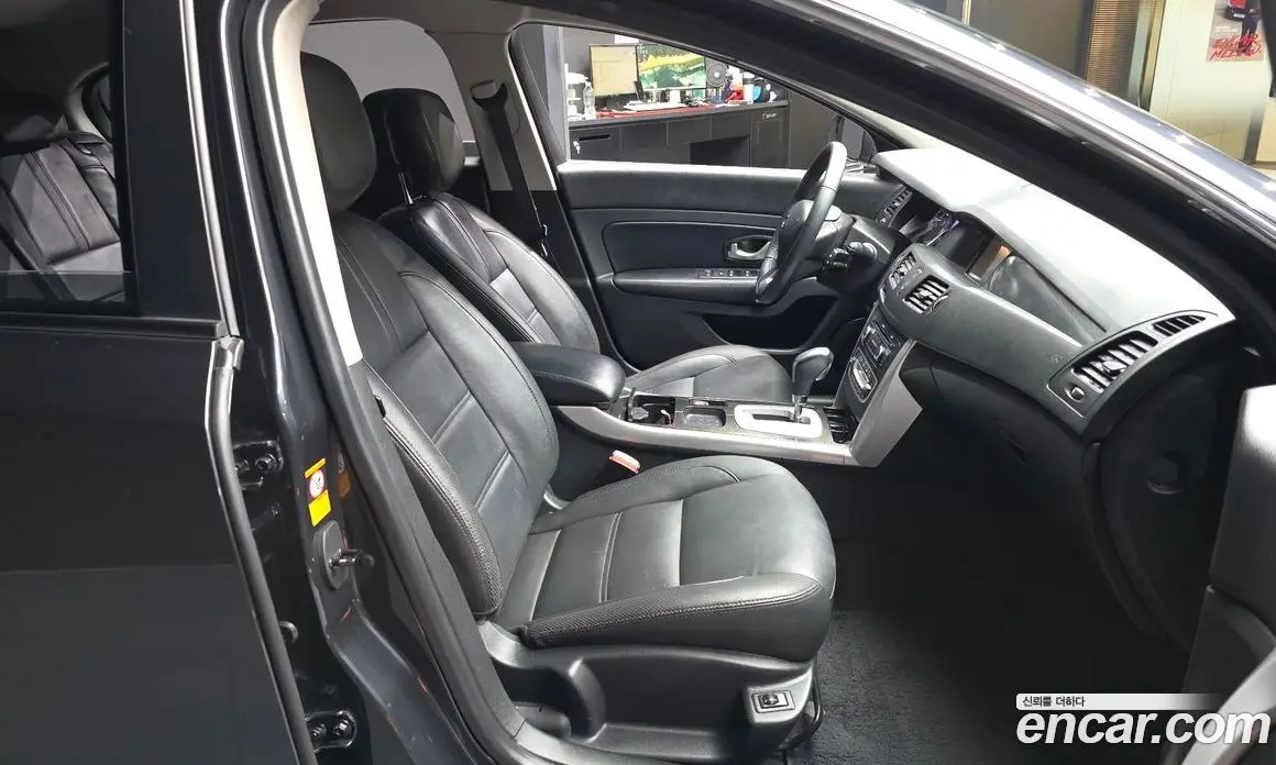 Renault (Samsung) SM5 2013 2.0 автомат (гидро), фото 17 Renault (Samsung) SM5 2013 2.0 автомат (гидро), фото 17