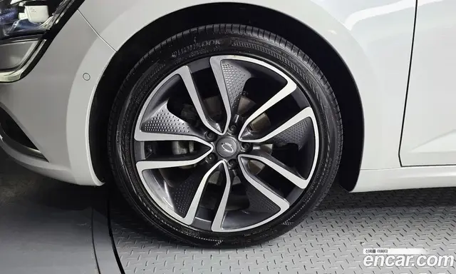 Renault (Samsung) SM6 2017 1.6 автомат (гидро), миниатюра 5