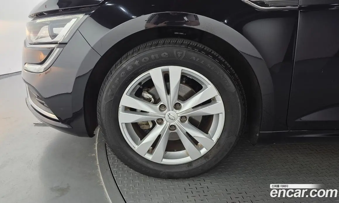 Renault (Samsung) SM6 2017 1.5 автомат (гидро), фото 5 Renault (Samsung) SM6 2017 1.5 автомат (гидро), фото 5