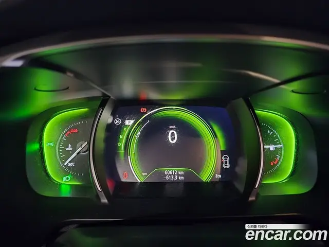 Renault (Samsung) SM6 2017 2.0 автомат (гидро), миниатюра 4