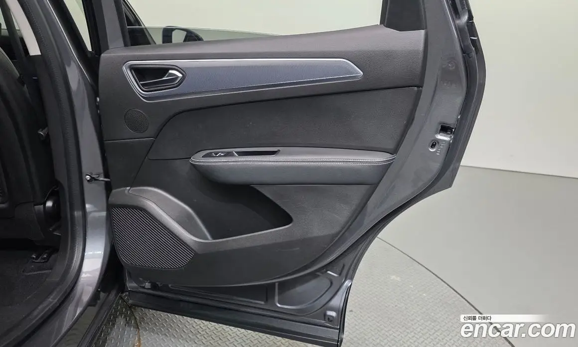 Renault (Samsung) XM3 2021 1.3 автомат (гидро), фото 15 Renault (Samsung) XM3 2021 1.3 автомат (гидро), фото 15
