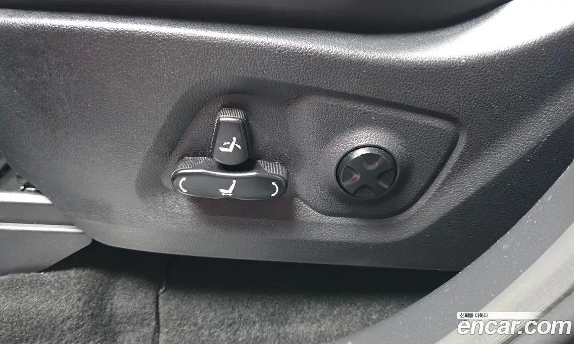 SsangYong Rexton 2019 2.2 автомат (гидро), фото 32