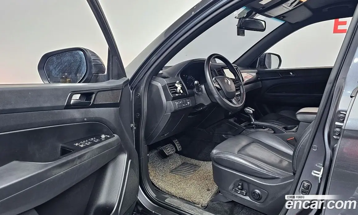 SsangYong Rexton 2019 2.2 автомат (гидро), фото 13