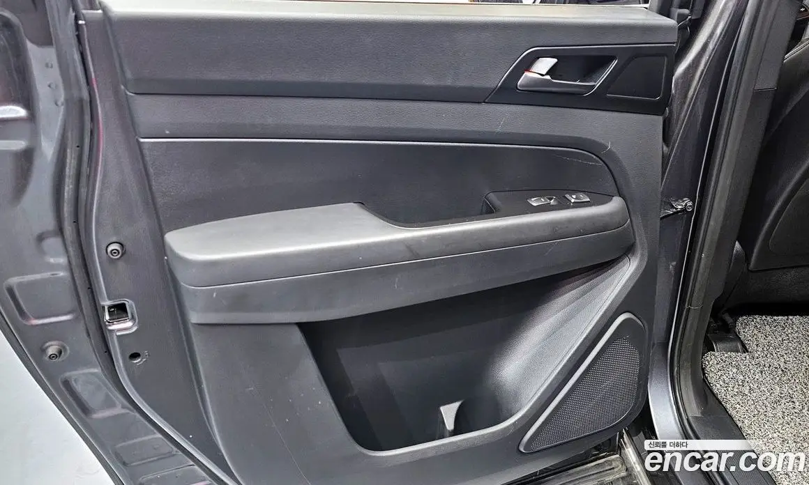 SsangYong Rexton 2019 2.2 автомат (гидро), фото 15