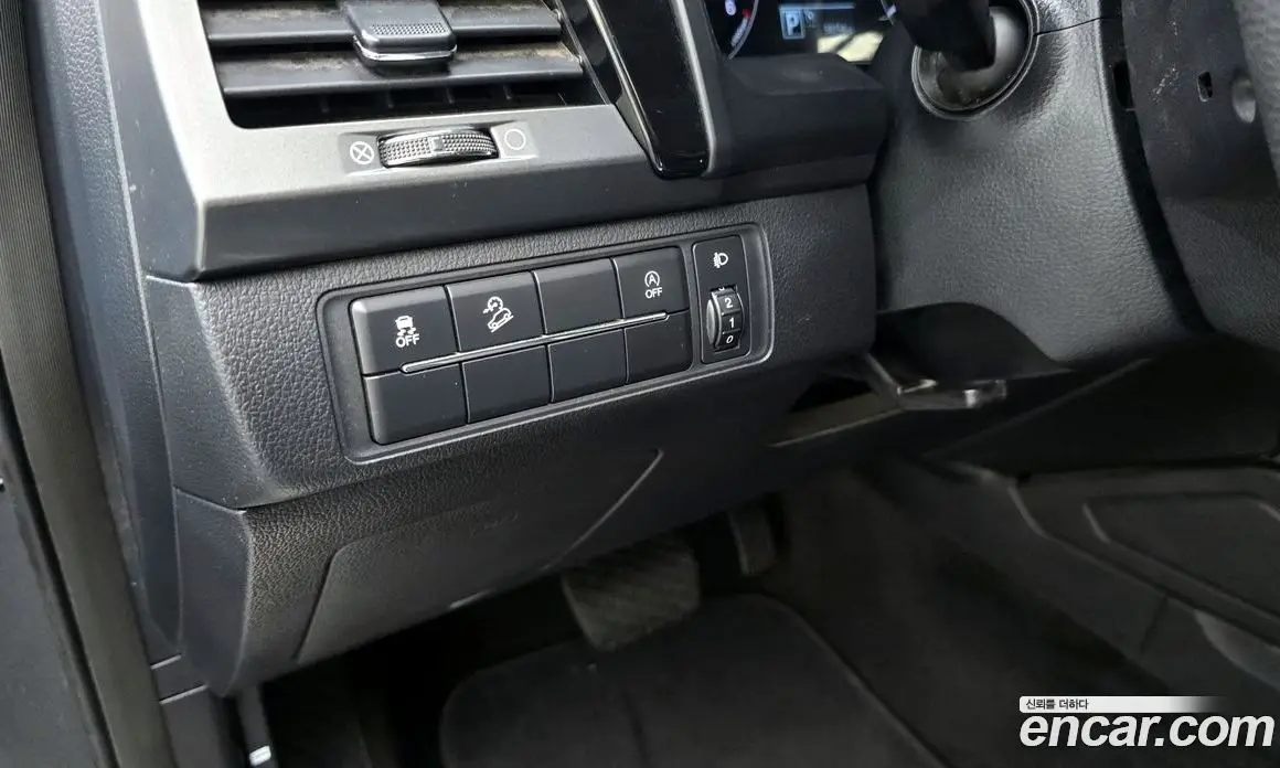 SsangYong Rexton 2023 2.2 автомат (гидро), фото 21