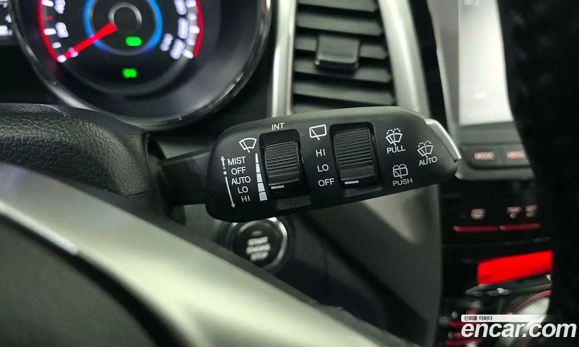 SsangYong TIBOLI 2015 1.6 автомат (гидро), фото 27