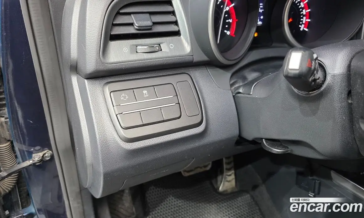 SsangYong TIBOLI 2017 1.6 автомат (гидро), фото 15