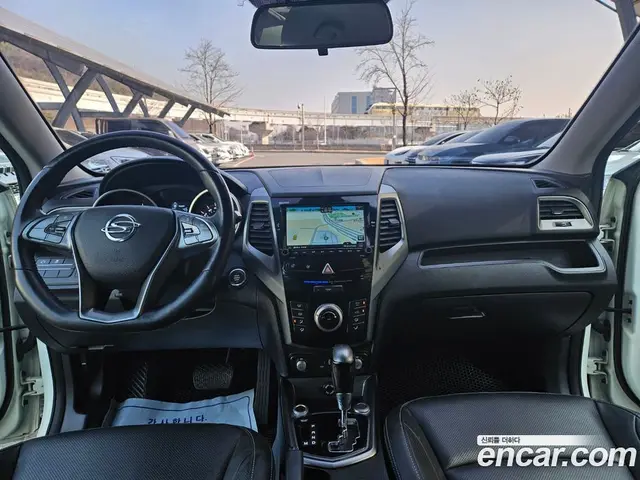SsangYong TIBOLI 2017 1.6 автомат (гидро), миниатюра 8