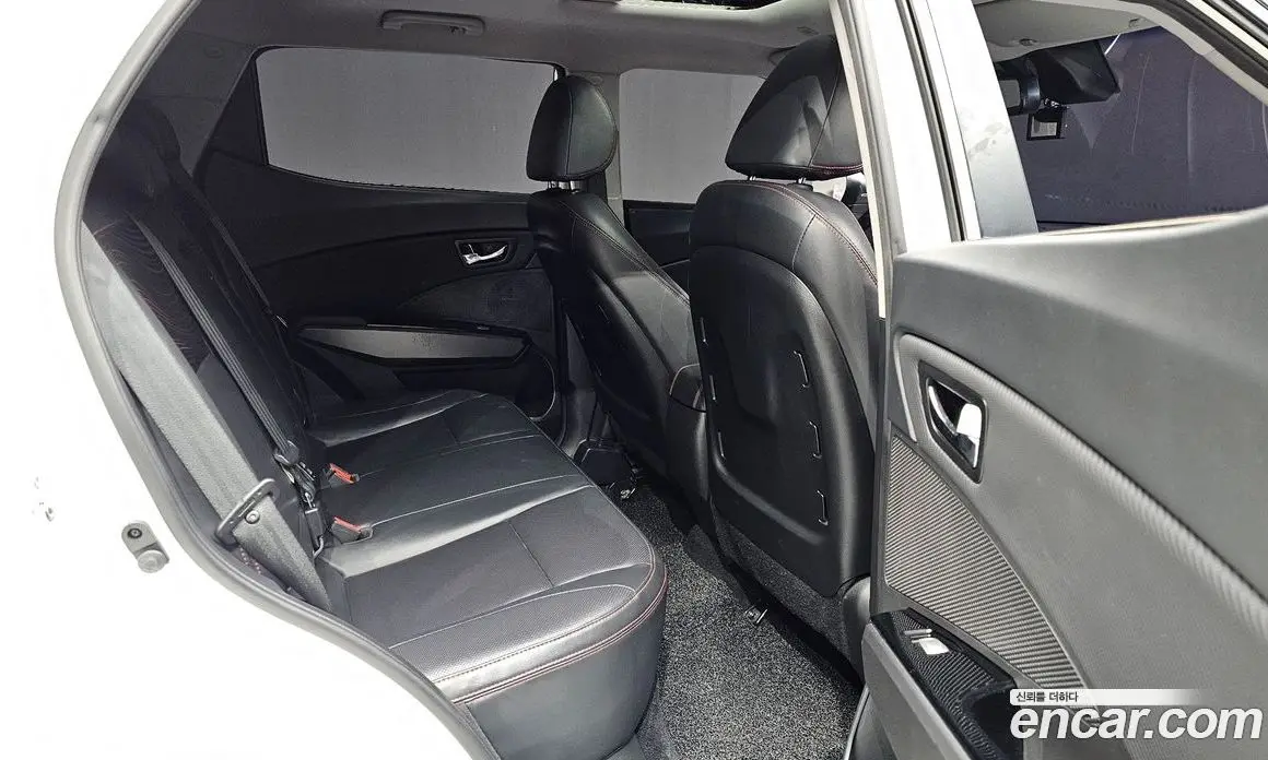 SsangYong TIBOLI 2017 1.6 автомат (гидро), фото 12